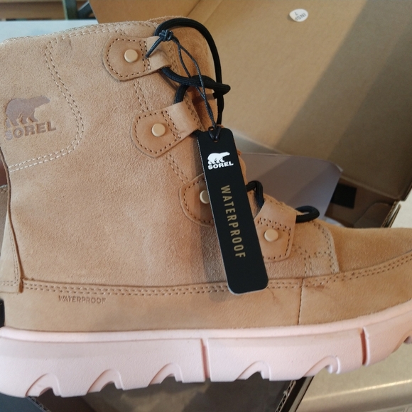 NWT Sorel explorer Joan II Woman's 8 Sport - Picture 4 of 11